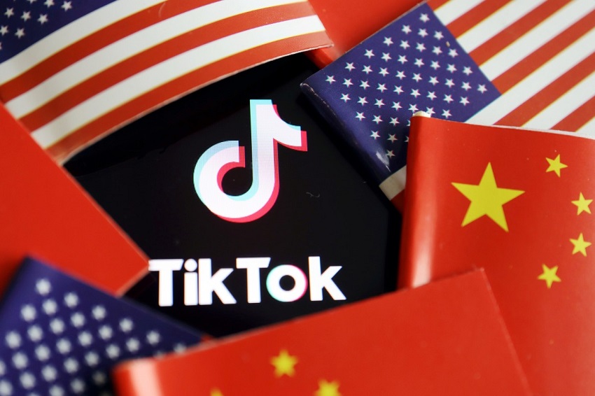 TikTok and WeChat face imminent US ban after Trump signs executive order