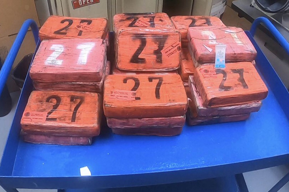 Person Finds 35kgs Of Cocaine Washed Up On American Beach