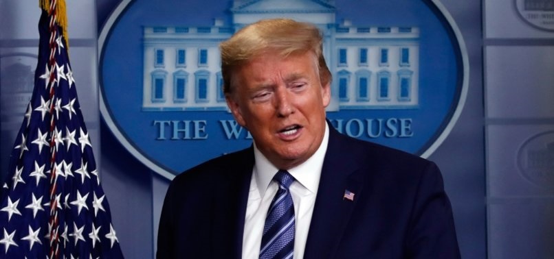 Trump Faces Virus Risk at Home Amid Push to ‘Reopen’ Nation