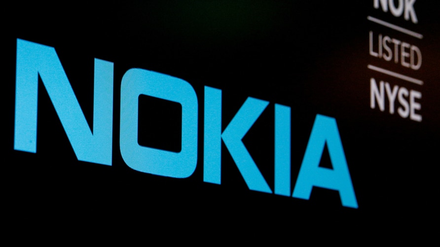Got any signal up here? Nokia to build mobile network on the moon