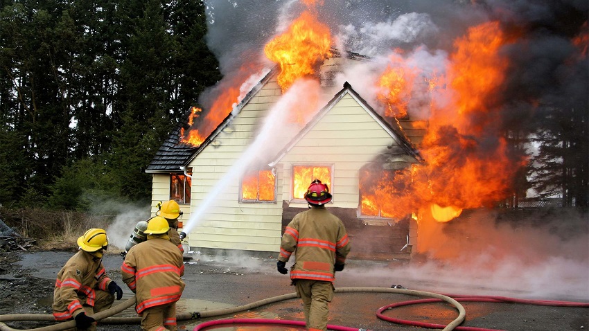 Fire in Rochester home extinguished