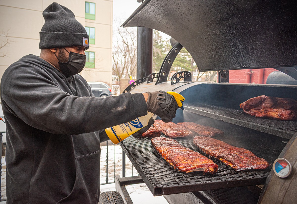 A brick-and-mortar Bubby’s BBQ is open for business in The Wedge A brick-and-mortar Bubby’s BBQ is open for business in The Wedge