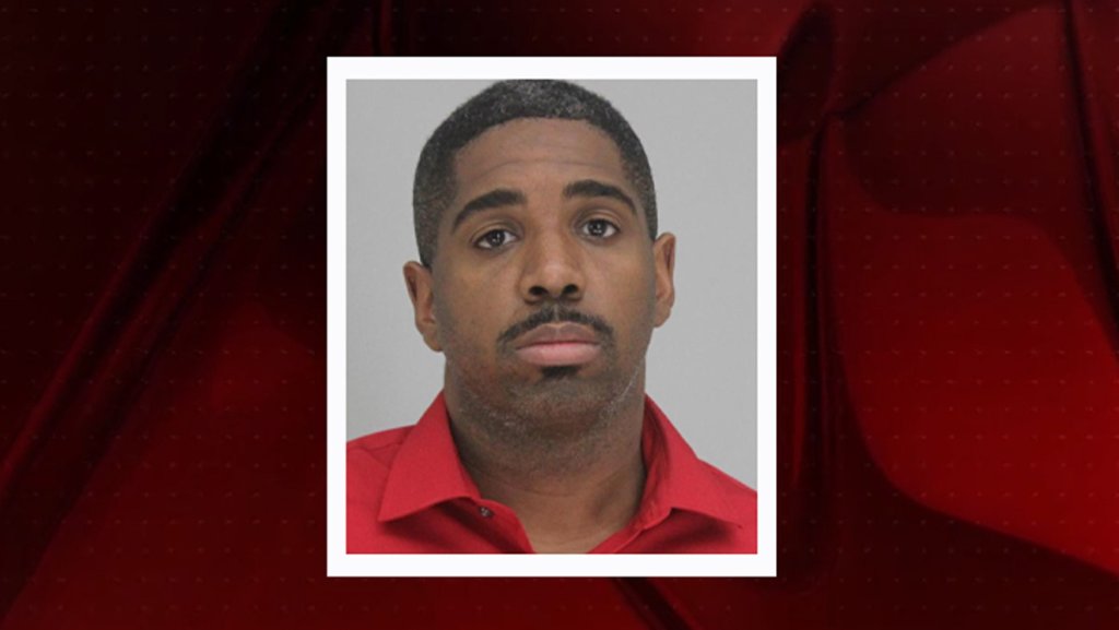 Records show Dallas officer was under investigation in 2017 Records show Dallas officer was under investigation in 2017