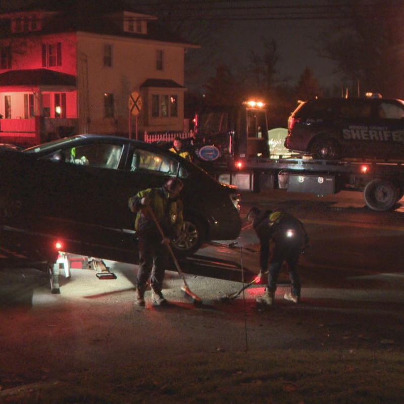 Deputies: Two flee scene of rollover crash in Henrietta Deputies: Two flee scene of rollover crash in Henrietta