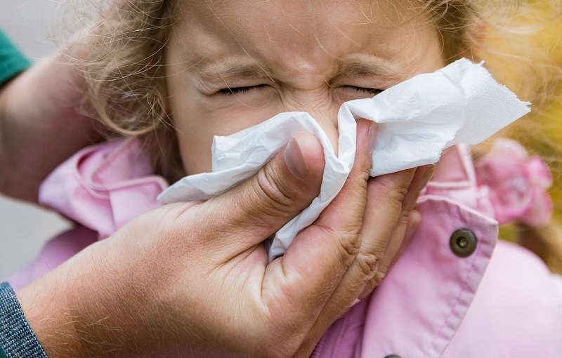 As cases of COVID-19 decrease, slight increase in viruses that cause common colds among young children