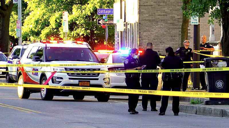 Rochester man arrested in connection to deadly Genesee Street shooting