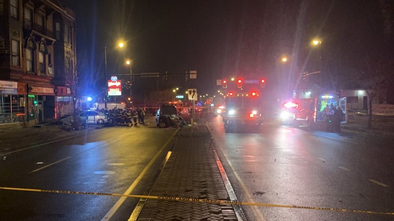 Multiple people injured in a crash on Lake Avenue Multiple people injured in a crash on Lake Avenue
