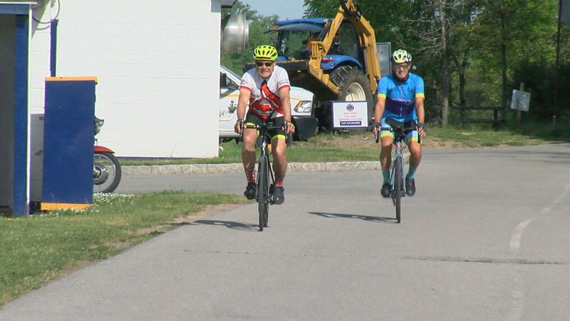 Cyclists riding from California to Rhode Island to support the virtual American Diabetes Association