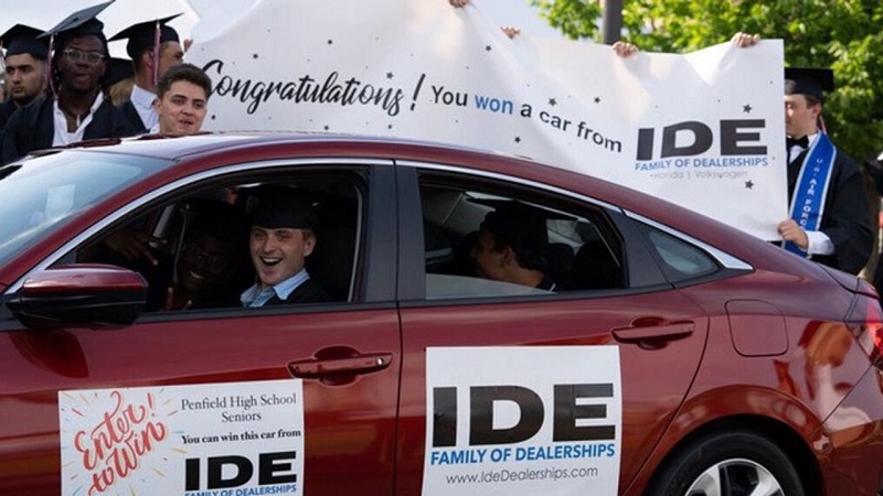 High school senior wins new car during graduation ceremony