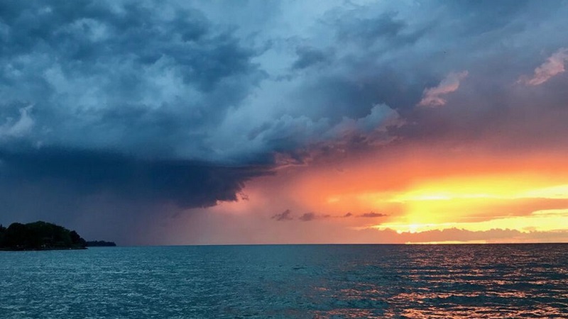 Six people rescued from Lake Ontario