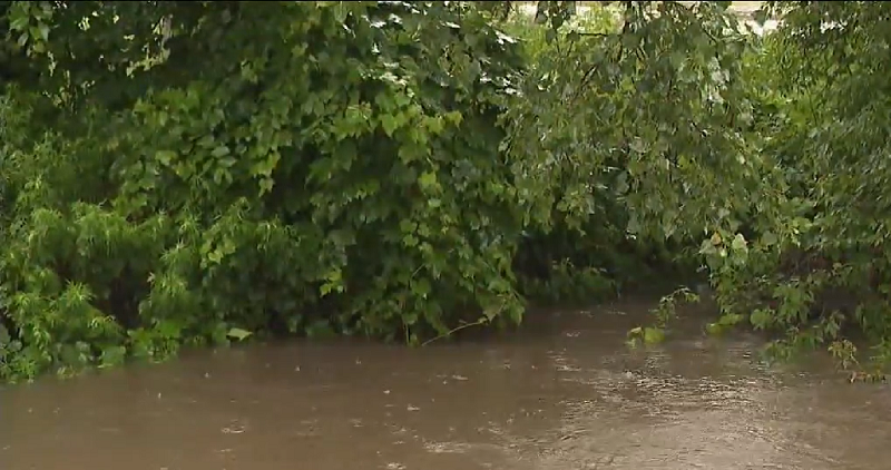 Heavy rains flood much of region