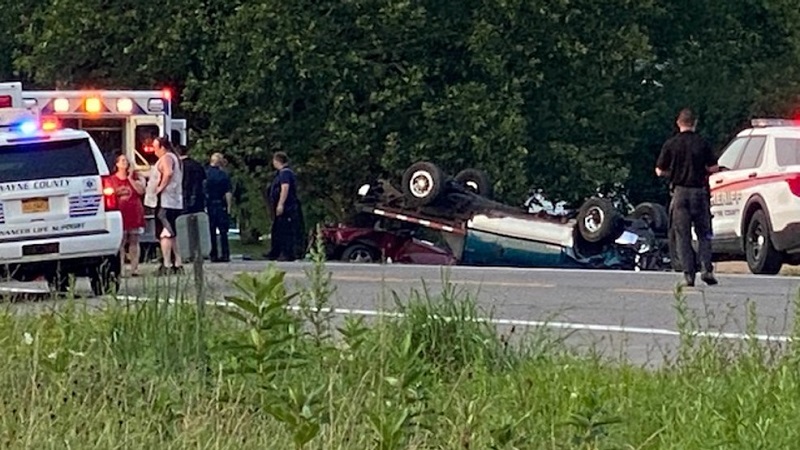 Serious two-car crash in Wayne County