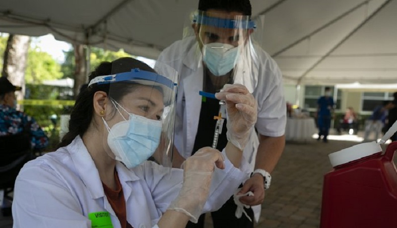 Nursing home requiring staff COVID-19 vaccination Nursing home requiring staff COVID-19 vaccination