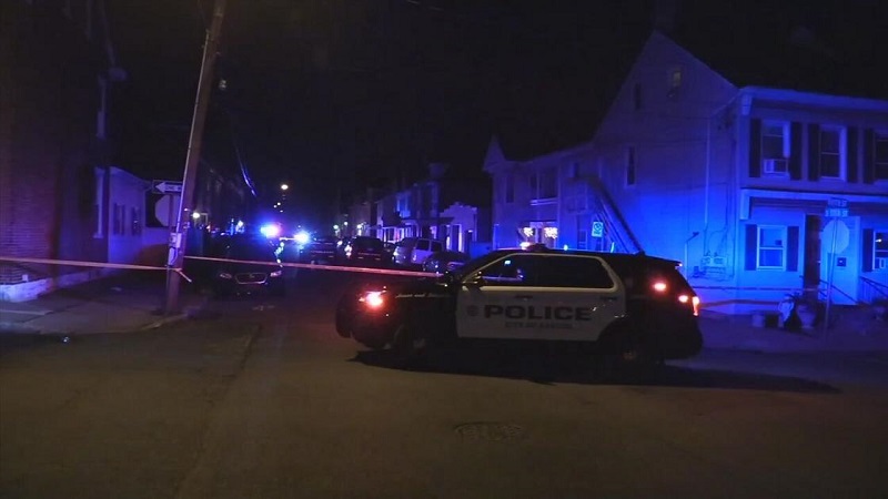 Seriously injured man hospitalized after stabbing on Lehigh Avenue Seriously injured man hospitalized after stabbing on Lehigh Avenue