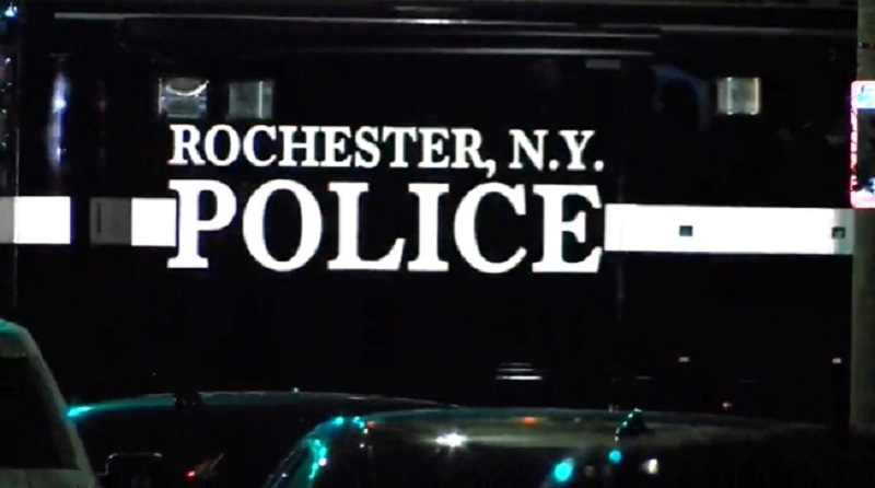 Rochester Police Department investigating double shooting Rochester Police Department investigating double shooting