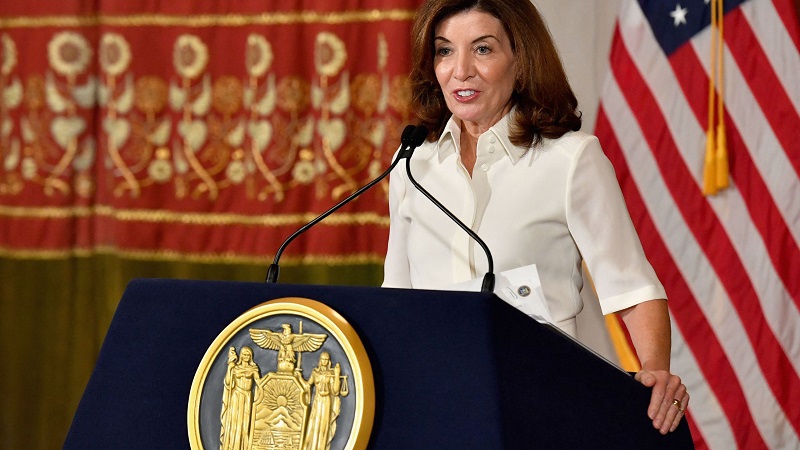The governor of New York announces million to help restaurant industry The governor of New York announces million to help restaurant industry