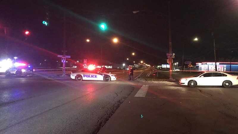 Man dead after single-vehicle crash in Rochester Man dead after single-vehicle crash in Rochester
