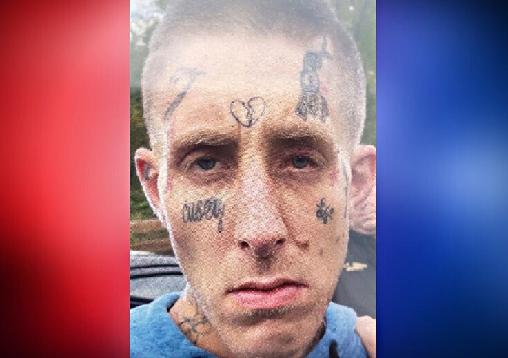 This man carjacked a woman and her little daughter pointing gun, almost killing them while at a gas station