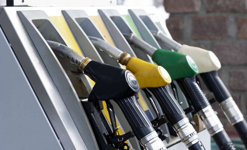 COVID omicron variant leads to drop in gas prices COVID omicron variant leads to drop in gas prices