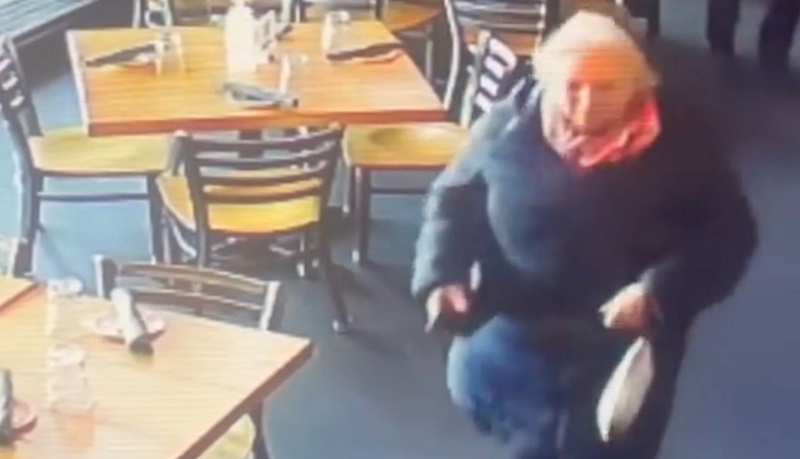 Social media catches maskless Senator Kirsten Gillibrand entering Latham restaurant