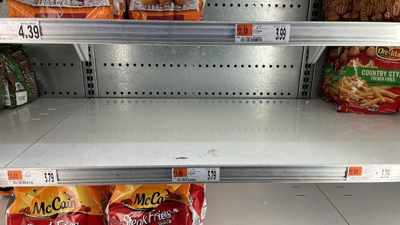 Local stores adopt a plan to combat food shortage Local stores adopt a plan to combat food shortage
