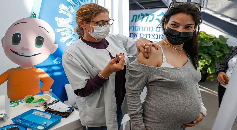 COVID vaccines are safe for pregnant women