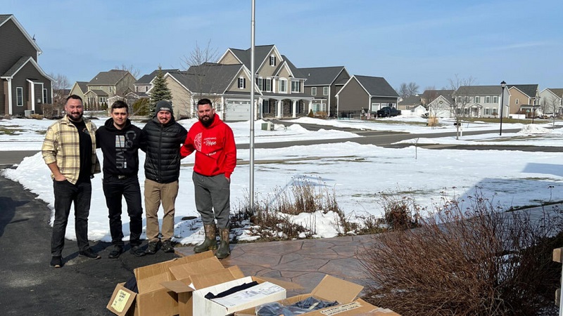 Rochester volunteers head to Ukraine to give supplies