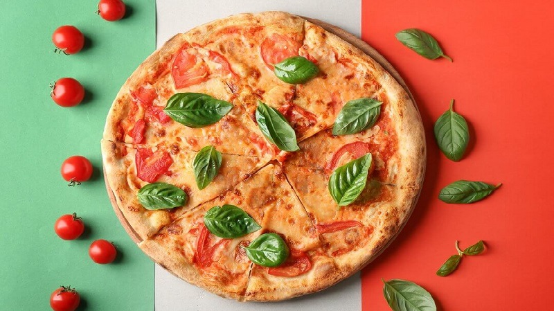 Italian tradition continues in New York Italian tradition continues in New York