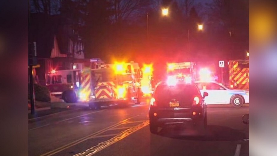 Early morning fire in a Rochester home drew crews to the scene. Early morning fire in a Rochester home drew crews to the scene.
