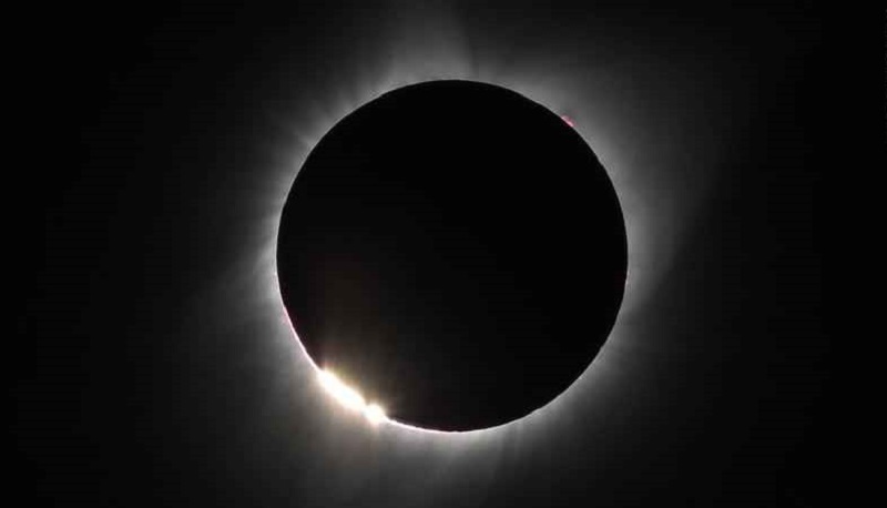 Total solar eclipse over Rochester’s sky on April 8, 2024