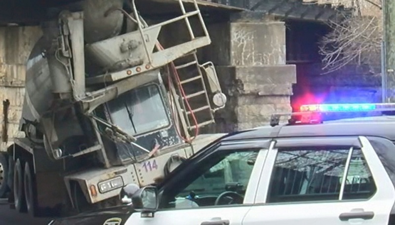 Cement truck hits bridge in Canandaigua Cement truck hits bridge in Canandaigua