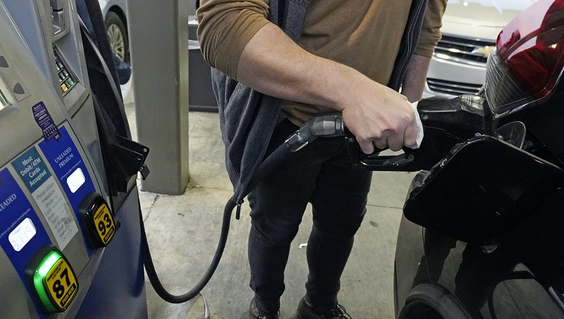 Gas, diesel taxes suspended in New York