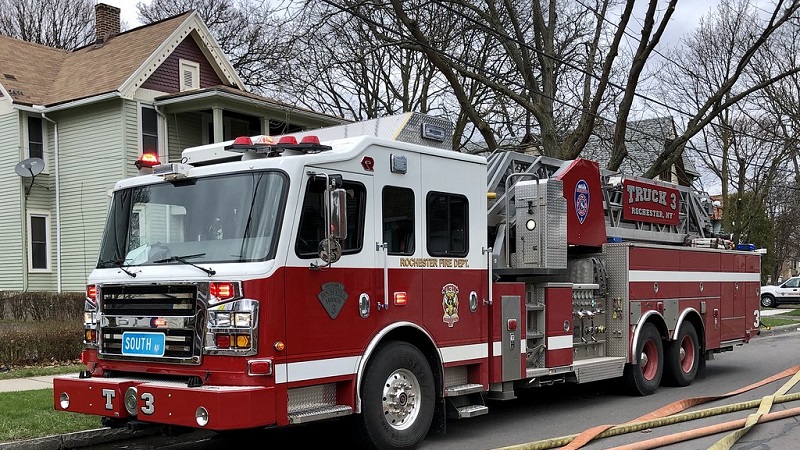 Apartment fire on East Main Street investigated as suspicious Apartment fire on East Main Street investigated as suspicious