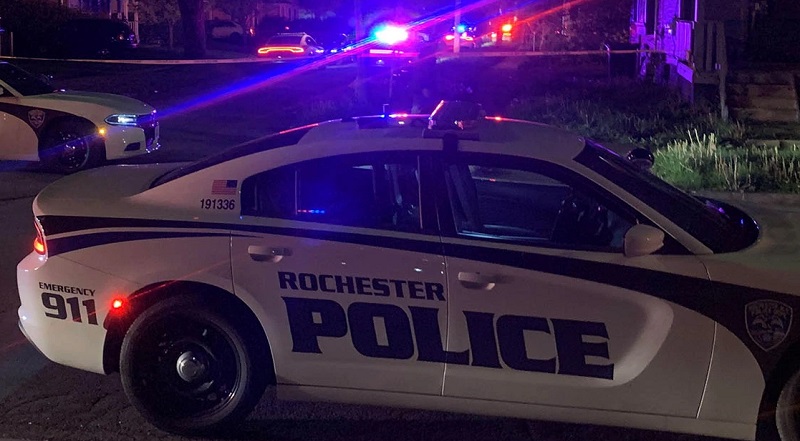 Man arrested following chase down 390 Man arrested following chase down 390