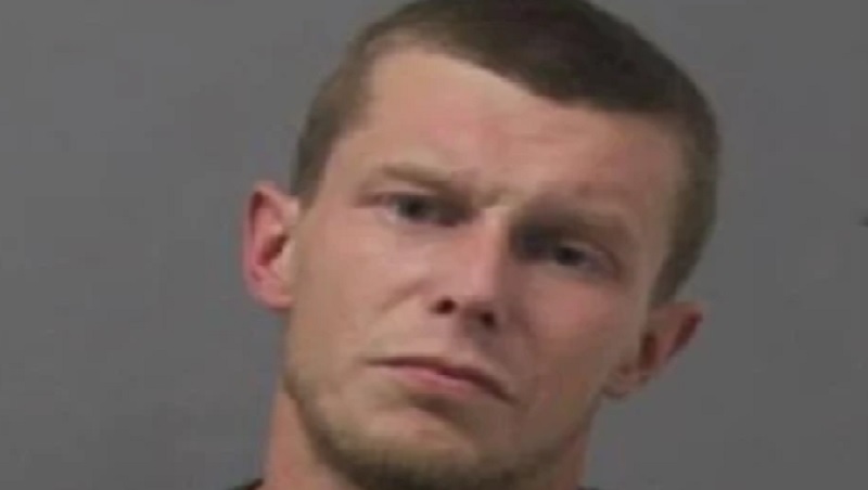 Man arrested after fleeing on stolen ATV Man arrested after fleeing on stolen ATV