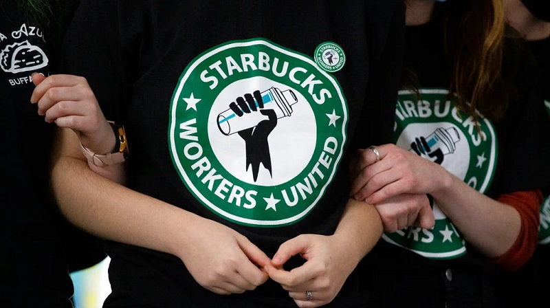 Employees at Starbucks Eastview decide to unionize