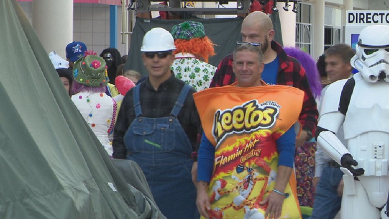 Al Sigl hosts 33rd Annual Community WalkAbout at Eastview Mall