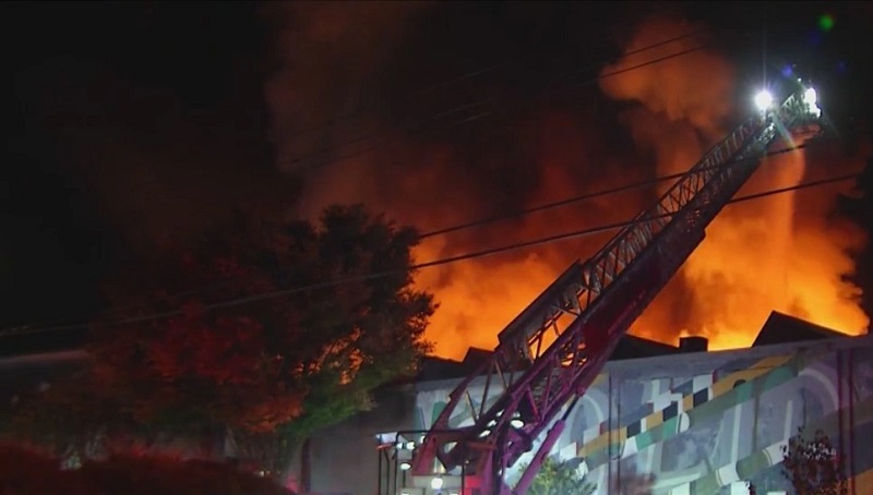 Fleet Feet plans Halloween 5K after inventory loss in warehouse fire Fleet Feet plans Halloween 5K after inventory loss in warehouse fire