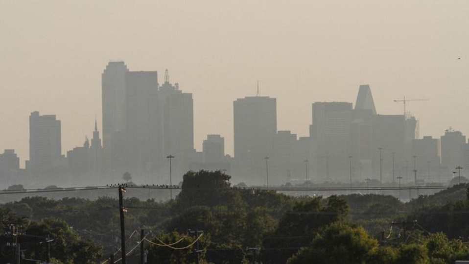 Dallas faces challenges in bridging environmental gaps Dallas faces challenges in bridging environmental gaps