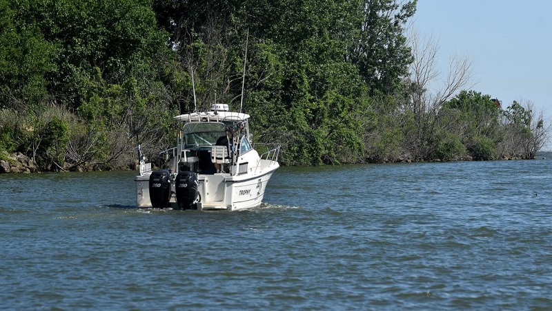Boaters can view solar eclipses safely with the guidance provided by the Monroe County Sheriff’s Office Boaters can view solar eclipses safely with the guidance provided by the Monroe County Sheriff’s Office