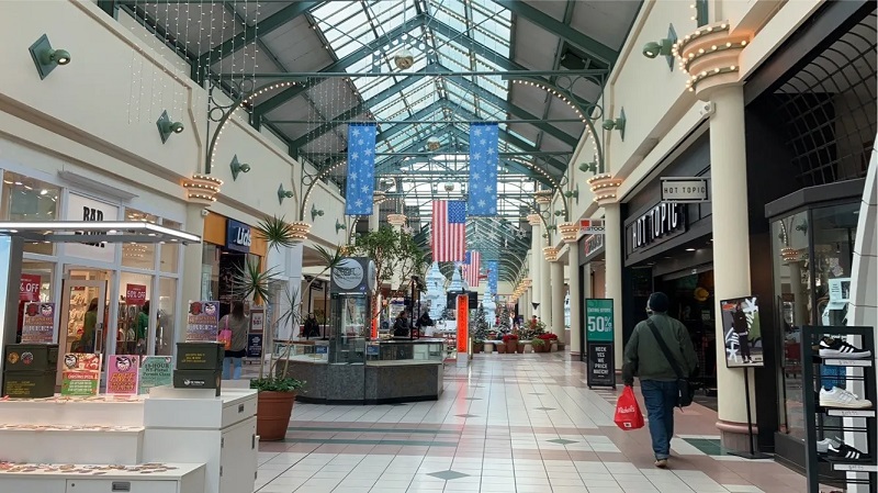 Rochester Malls’ crime rate decreases with new security Rochester Malls’ crime rate decreases with new security