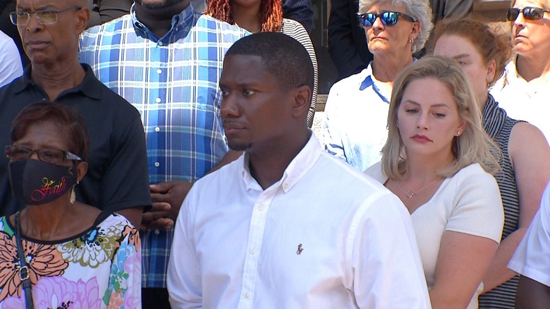A settlement about a racist party is reached between the City of Rochester and a former firefighter