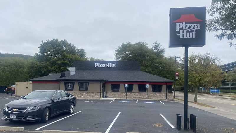After months of work, Corning’s Pizza Hut finally opens