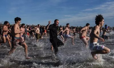Thousands take the plunge for Special Olympics New York